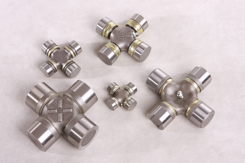 萬(wàn)向節十字軸(zhóu)-0092萬向節-φ57×152-鷹牌(pái)軸承