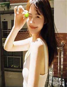 年轻女教师6在线播放