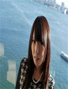 中山梨奈
